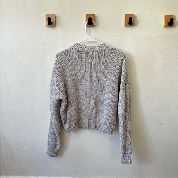 Abercrombie Chenille Crew Sweater in Gray 2XS - Picture 2 of 5
